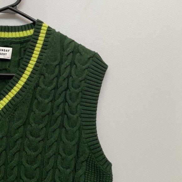 Aritzia Sunday Best Green Winston Cropped Vest Size XS - Picture 5 of 9